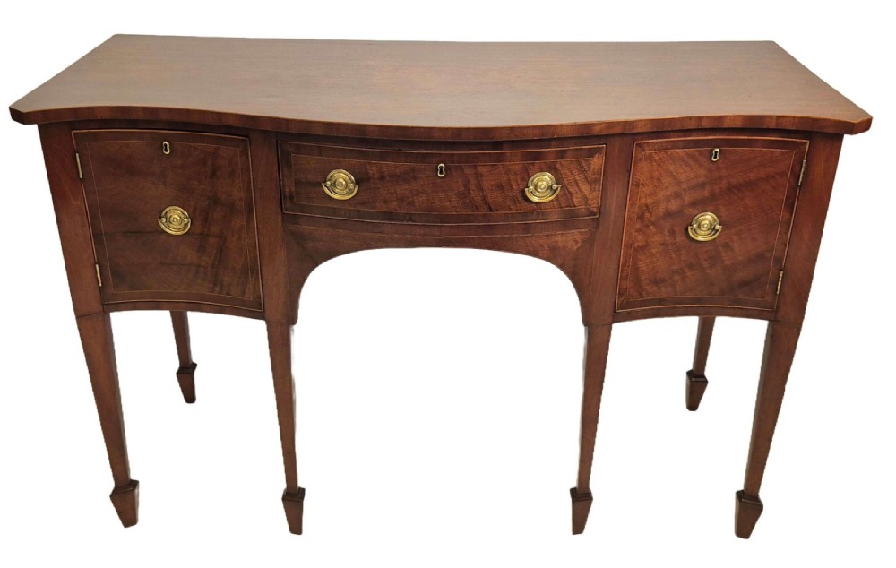 George III Serpentine Fronted Sideboard