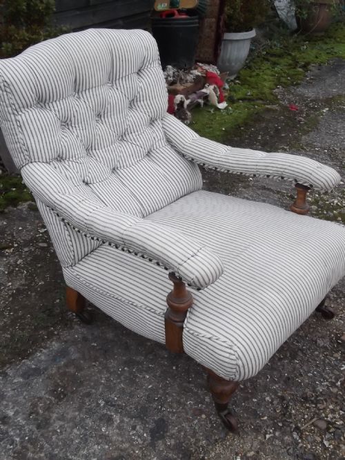 Victorian Open Armchair