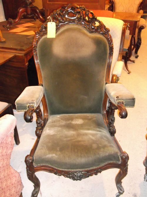 Good Quality 19th Century Carved Rosewood Armchair