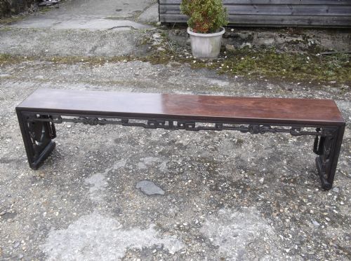 Chinese Bench