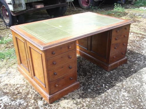 19th Century Mahogany Pedestal Desk