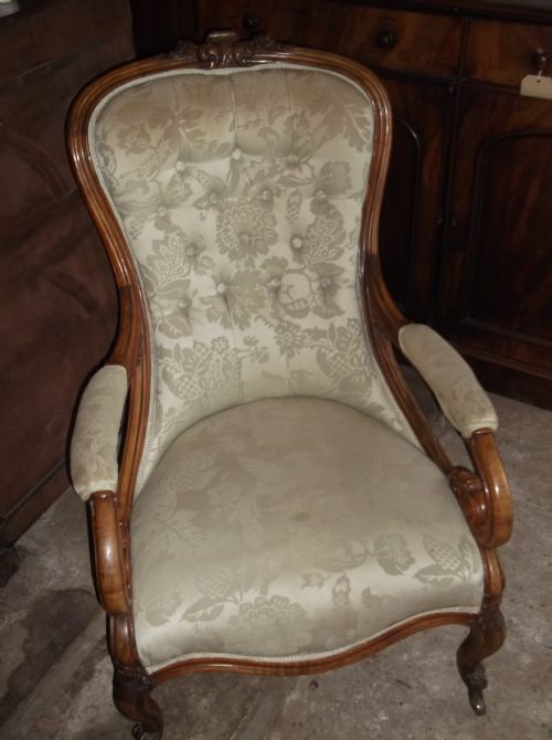 Good Quality Victorian Open Armchair