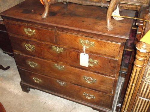 18th Century Oak Chest of Drawers