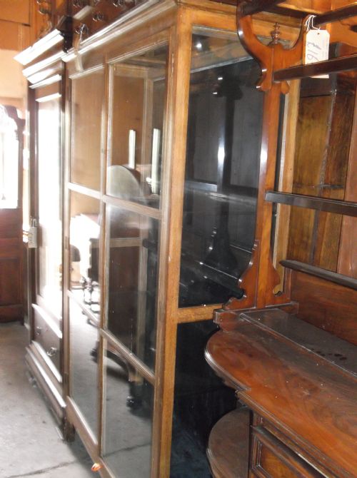 Oak 2 Door Shop Display Cabinet