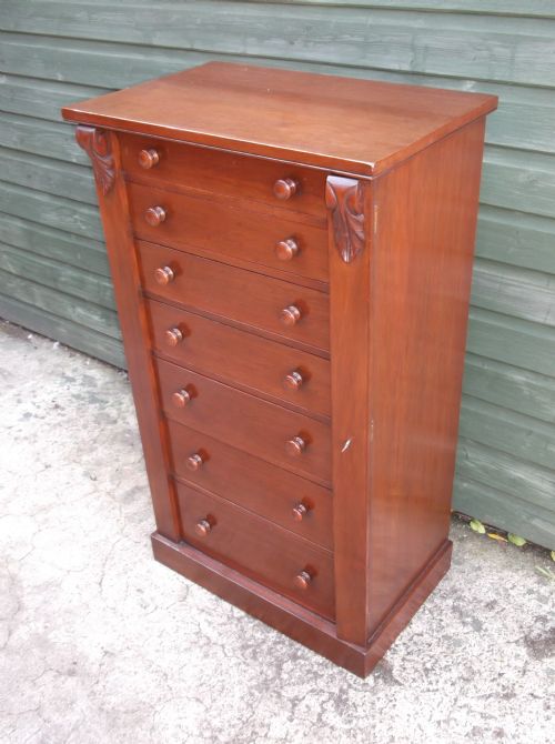 Late Victorian Mahogany Wellington Chest