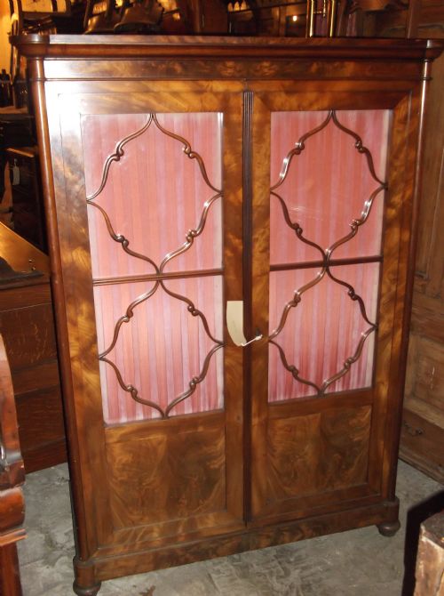 19th Century Mahogany 2 Door Cabinet