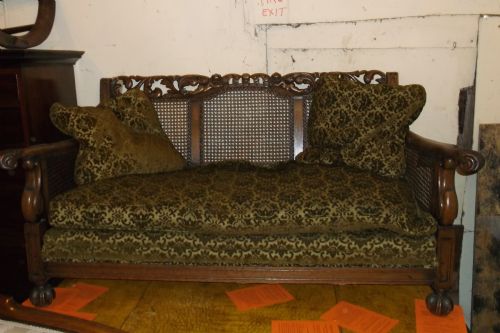 Oak 2/3 Seater Cottage Bergere Settee
