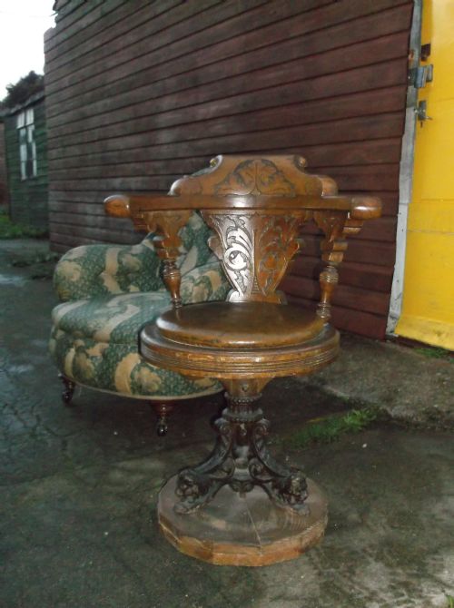 Late 19th Century Revolving Ships Chair