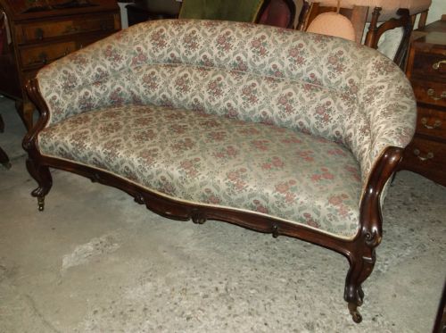 Victorian Mahogany Frame Settee