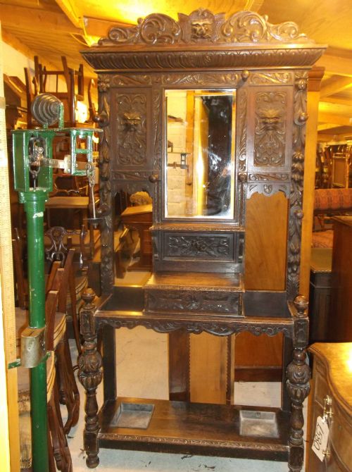 Late Victorian Carved Oak Hallstand