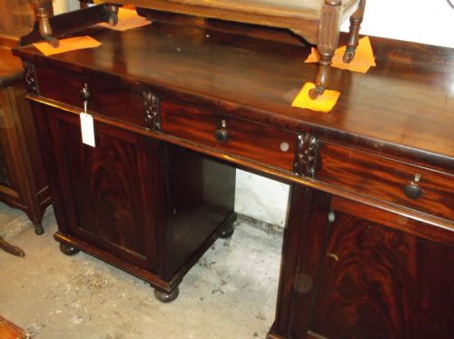 Regency Mahogany Sdieboard