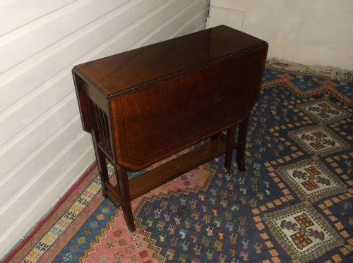 Edwardian Inlaid Mahogany Sutherland Tea Table.
