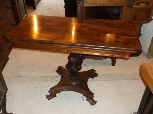 Large 19th Century Rosewood Tea Table.