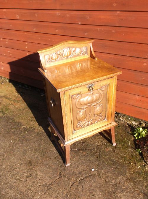 Oak Arts and Crafts Purdonium Cabinet,with Copper Panels.
