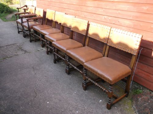 Good Set of 8 "Ipswich Oak" Dining Chairs.