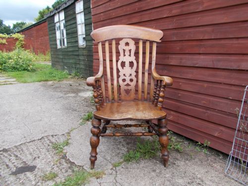 Good Chunky 19th Century Windsor Armchair