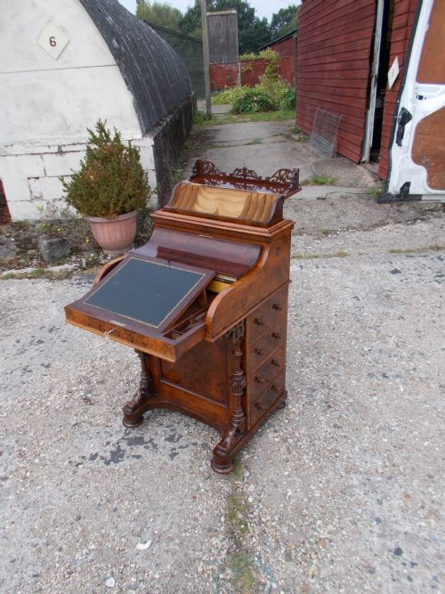 Victorian Walnut "Piano Top" Pop Up Walnut Davenport