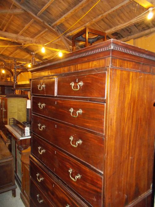 Late Georgian Mahogany Chest on Chest