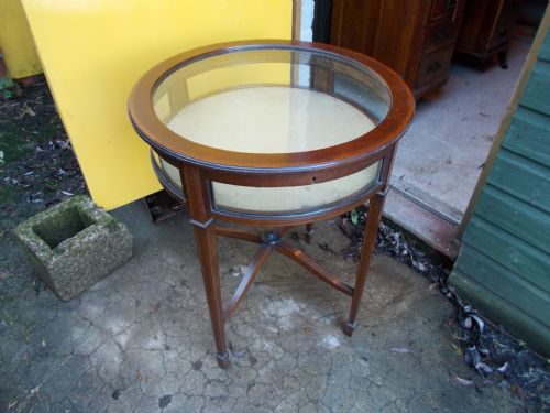 Edwardian Inlaid Mahogany Display Table