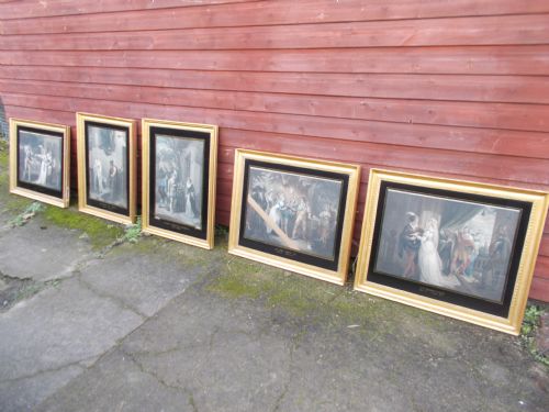 Set of 5 Prints in Gilt Frames