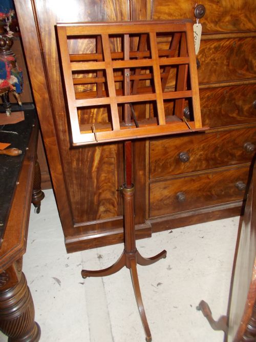 Early 20th Century Mahogany Duet Music Stand
