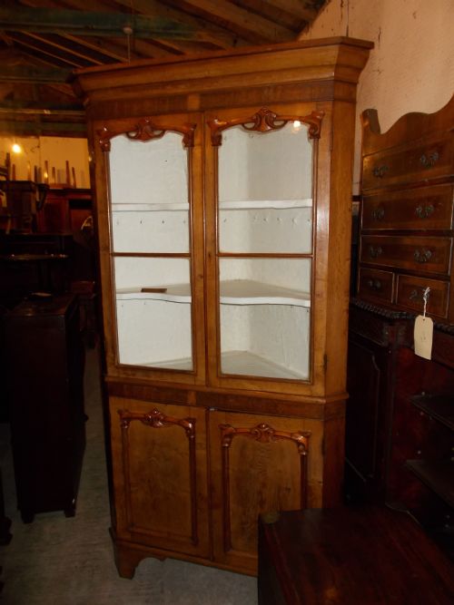 Early Victorian Golden Oak 2 Part Corner Cabinet