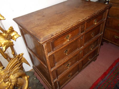 Rare Late 17th/early 18th Century Pine Chest