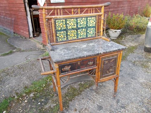 Good Decorated Late 19th Century Washstand