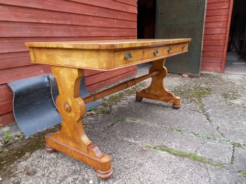 Mid 19th Century Satin Birch Side/sofa/writing Table