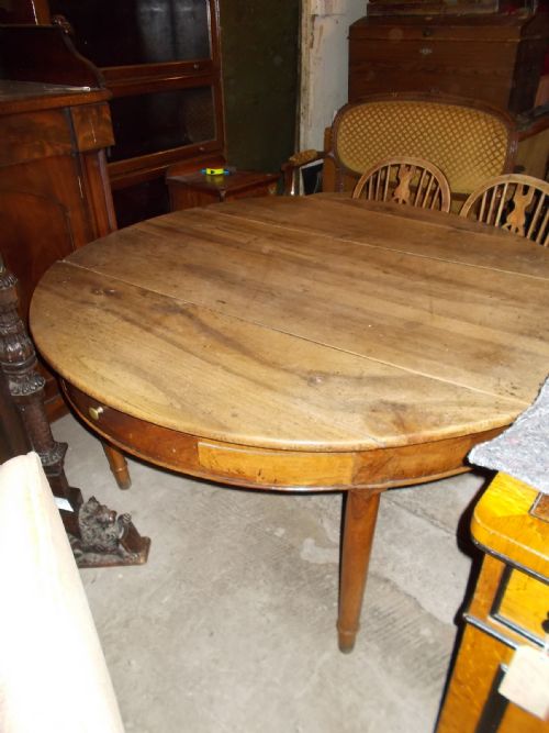 Unusually Large Early 19th Century Walnut 8 Seater Farmhouse Round Table.