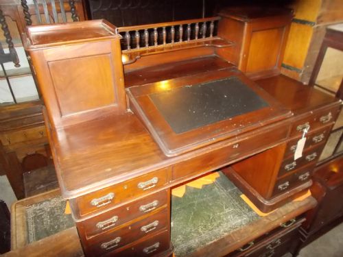 19th Century Mahogany Dickens Desk
