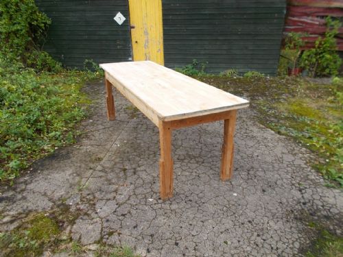 Good 10 Seater Pine Kitchen Dining Table