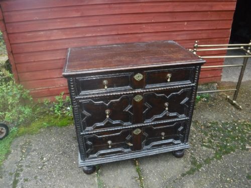 Late 17th Century Oak Chest of Drawers