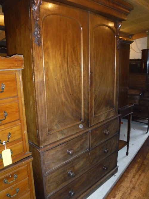 19th Century Mahogany 2 Part Linen Cupboard/presss
