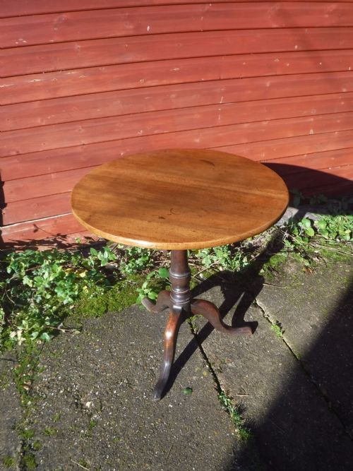 Georgian Oak and Walnut Tip-top Tripod Occasional Table
