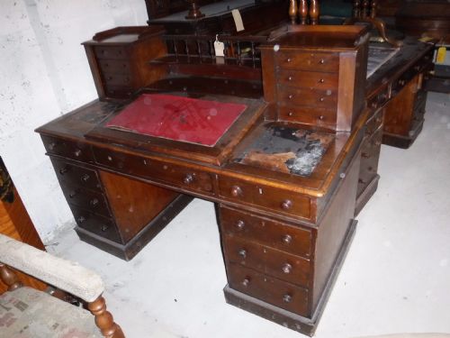 19th Century Mahogany Kneehole Pedestal "Dickens" Desk