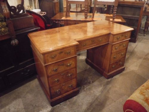 Good Quality Burr Oak Kneehole Desk by Shapland and Petter