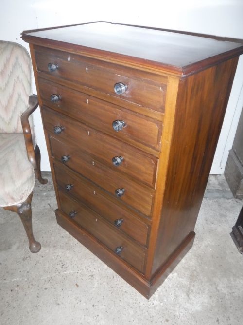 Edwardian Mahogany 6 Drawer Wellington Chest