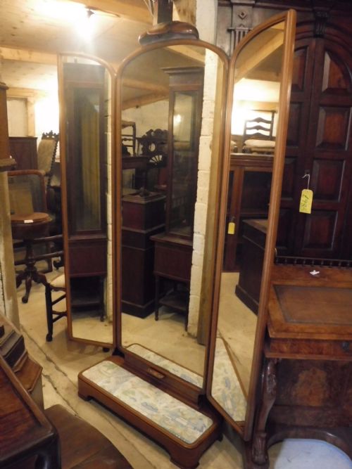 Good Art Deco 3 Fold Dressing Mirror