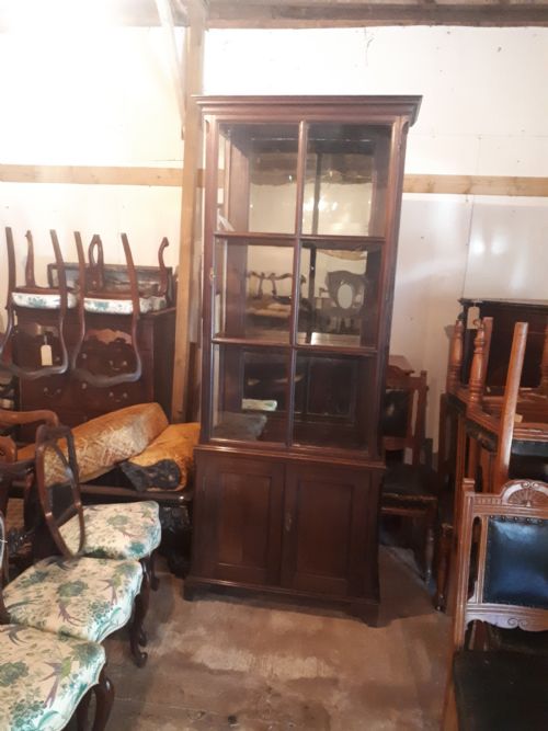 Good 19th Display Cabinet