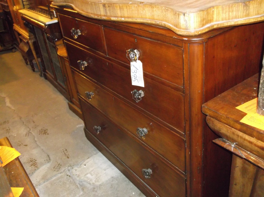 Good and large Victorian mahogany chest of drawers