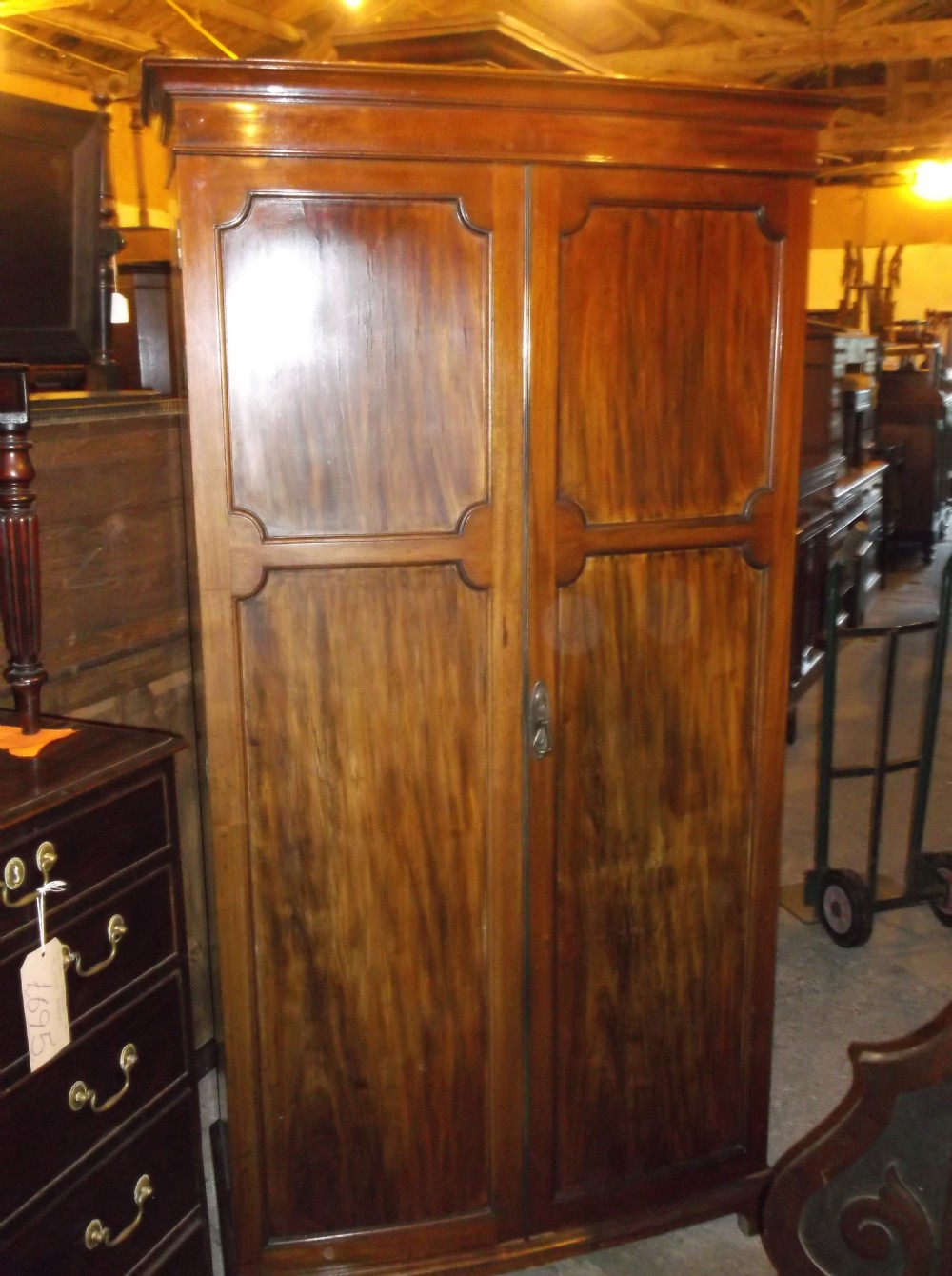 Mahogany 2 door hall wardrobe