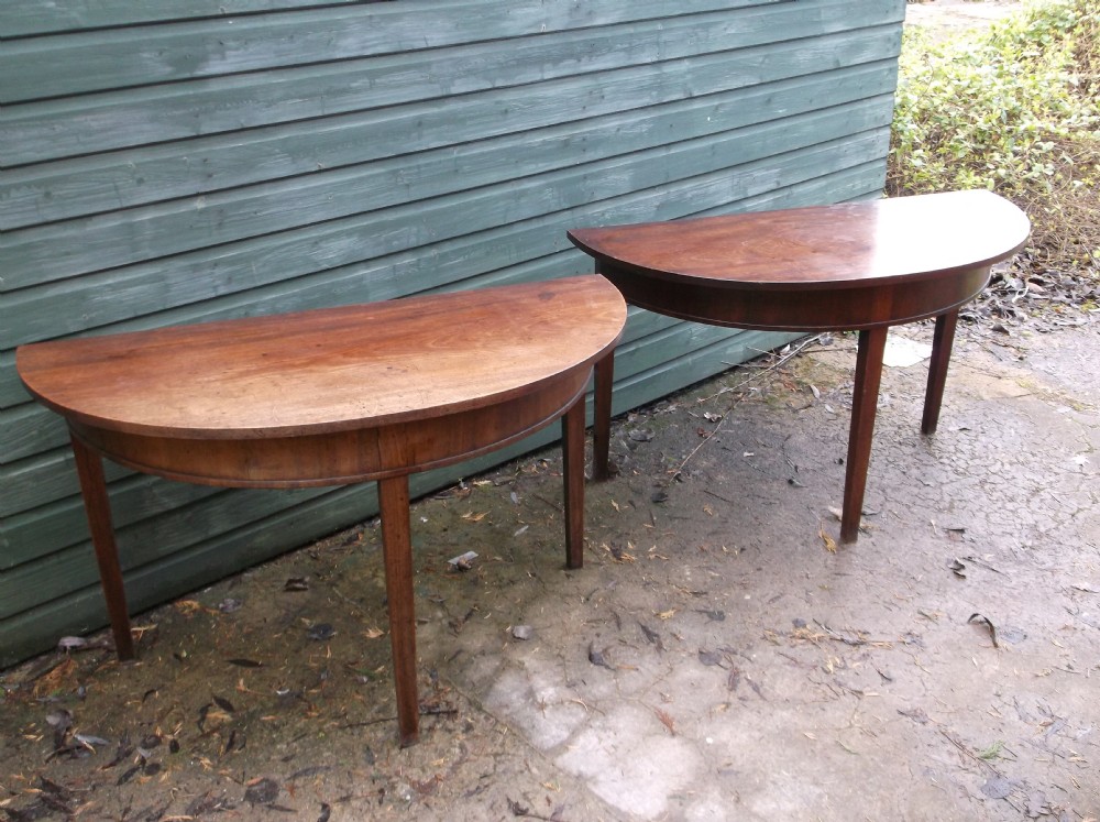 Pair of early 19th century side tables