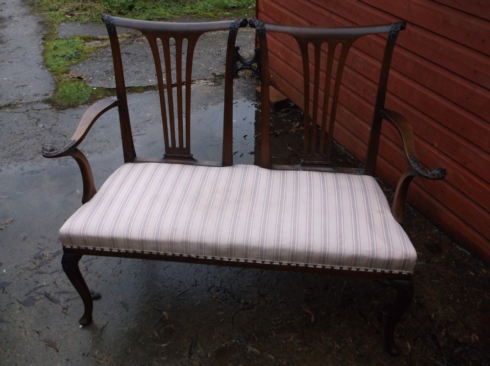 Early 20th century Mahogany chair back window seat.