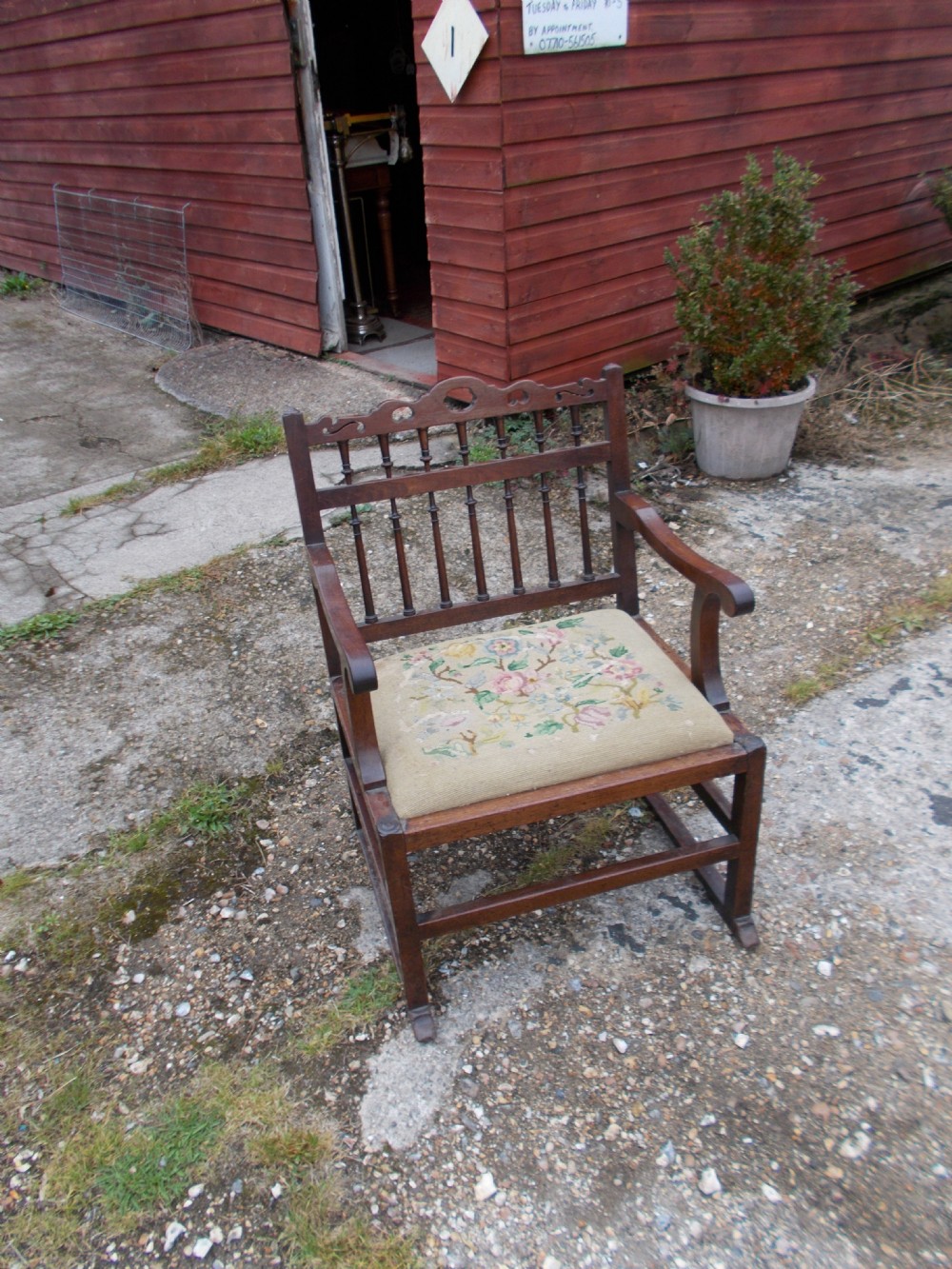 Late Georgian mahogany armchair