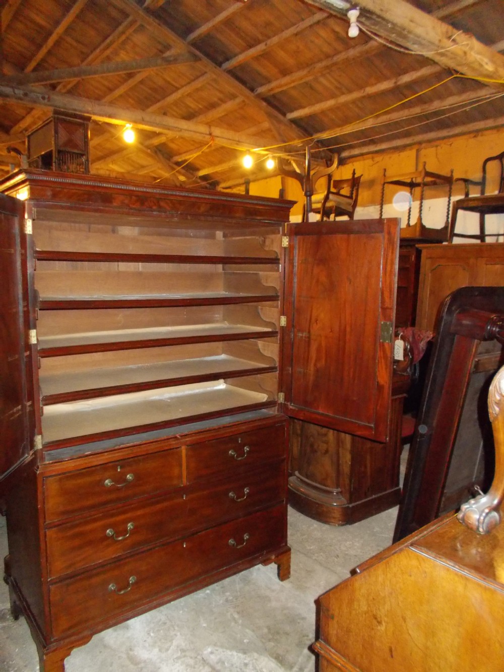 Early 19th century mahogany Linen Press.