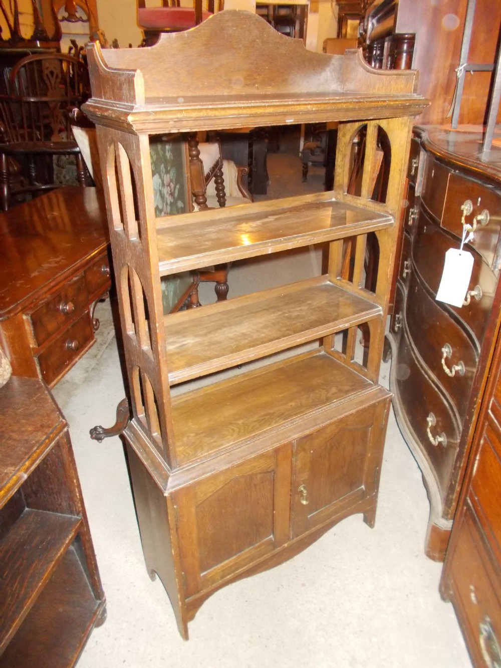 Early 20th century oak bookcase