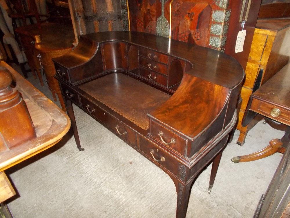 Early 20th century Carlton house desk