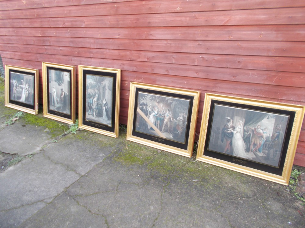 Set of 5 prints in gilt frames