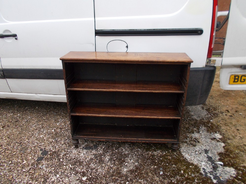 Early 19th century mahogany open front bookcase